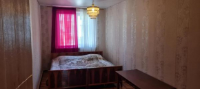 2х КОМНАТНАЯ квартира ,В Гаграх ,У моря